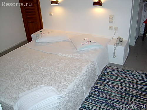Annio Apartments 6